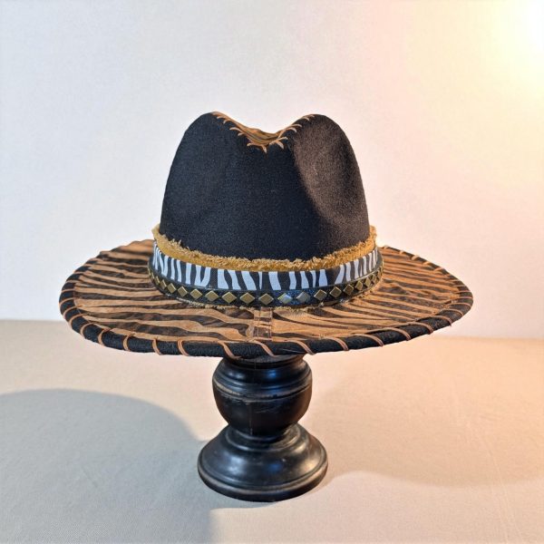 On Safari Felt Hat L (7 1/4)